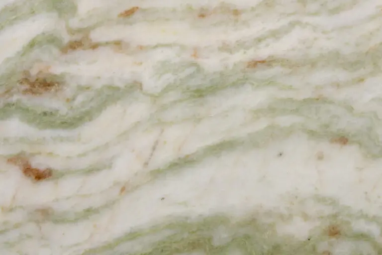 WHITE FANTASY (MYSTY WHITE)