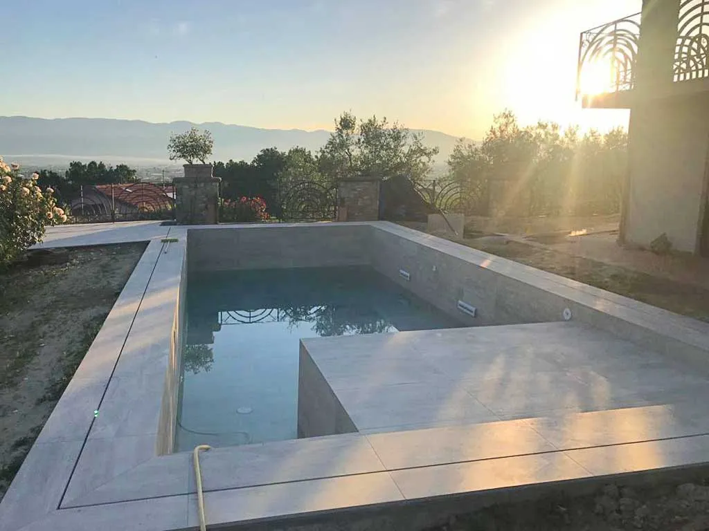 Имитация камня для облицовки и мощения 