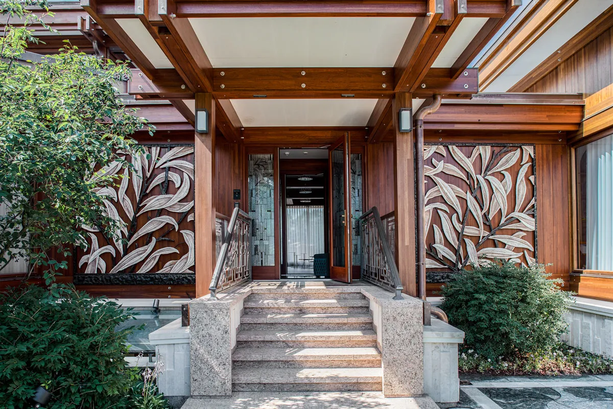 Керамика в экстерьере