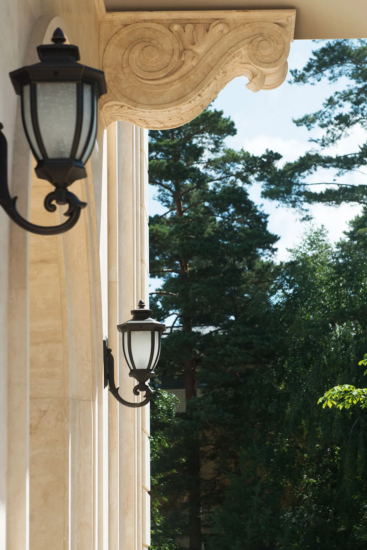 Частная резиденция, "Бенилюкс"