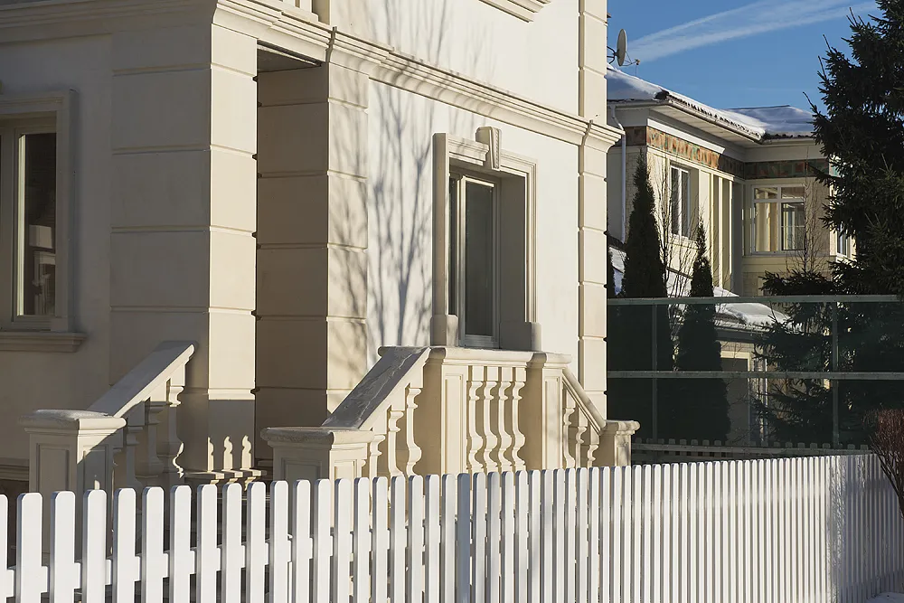 Частная резиденция, "Бенилюкс 2"