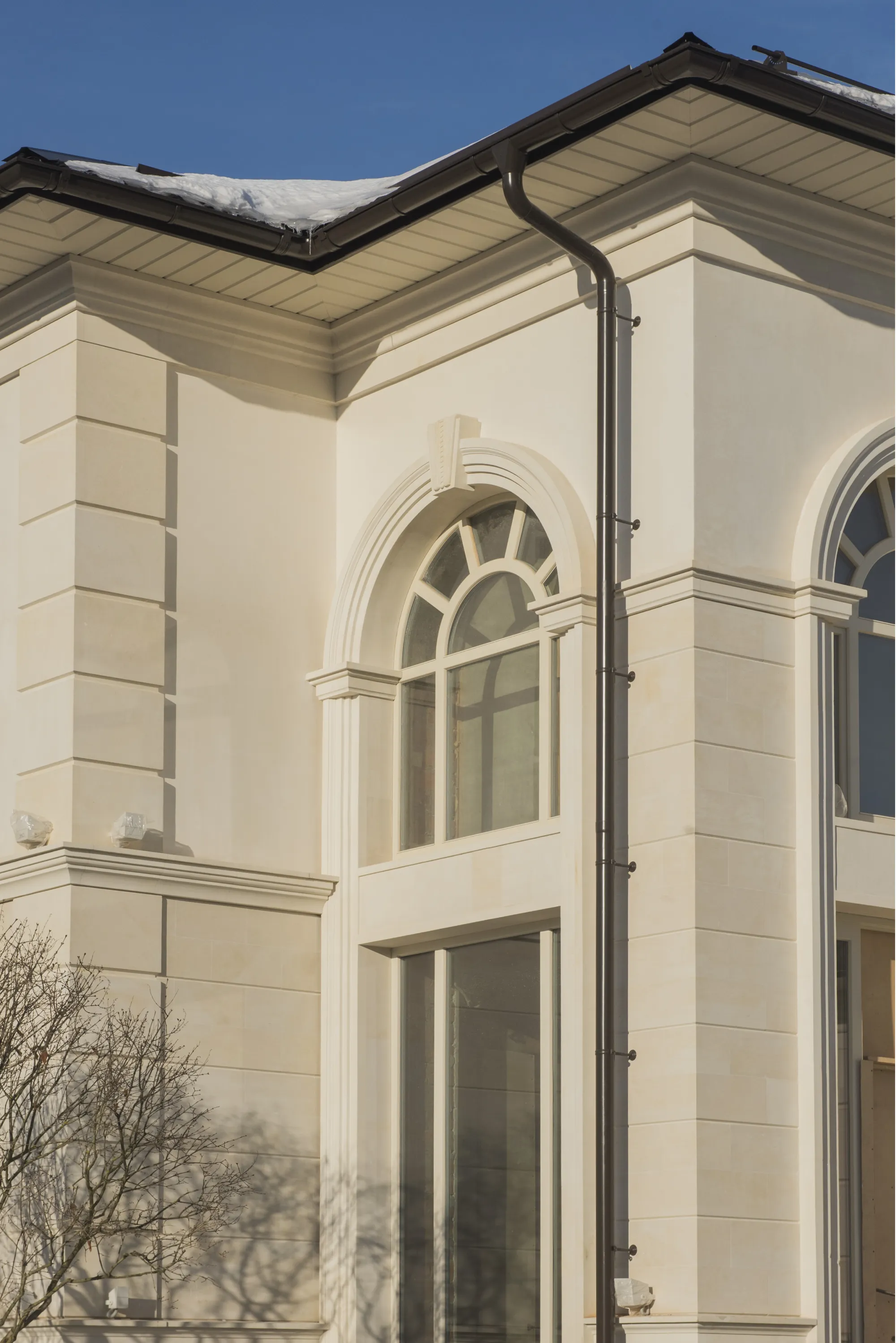 Частная резиденция, "Бенилюкс 2"