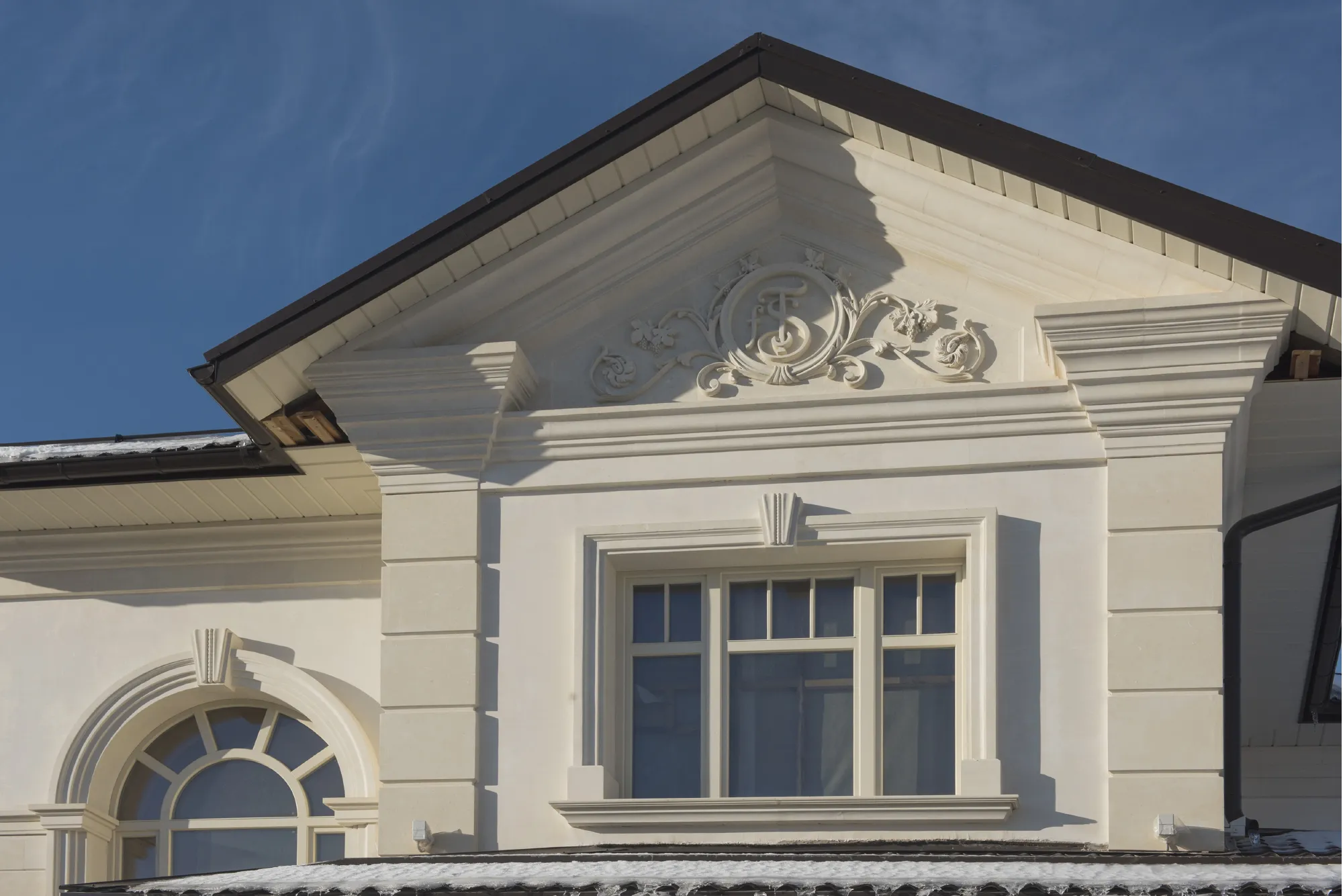 Частная резиденция, "Бенилюкс 2"