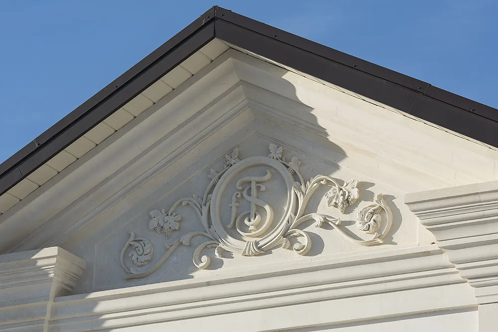 Частная резиденция, "Бенилюкс 2"