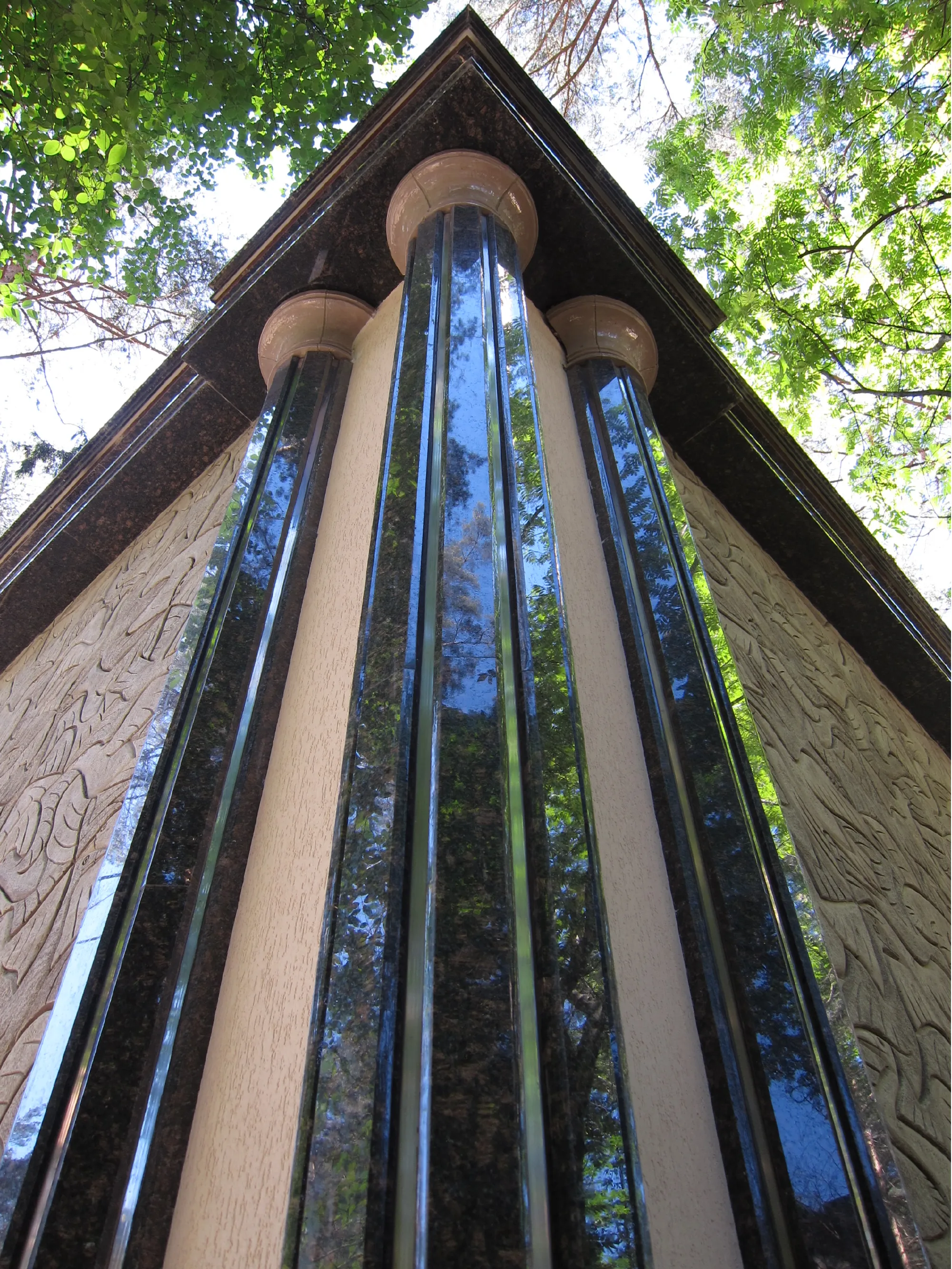 Частная резиденция, "Инесс"