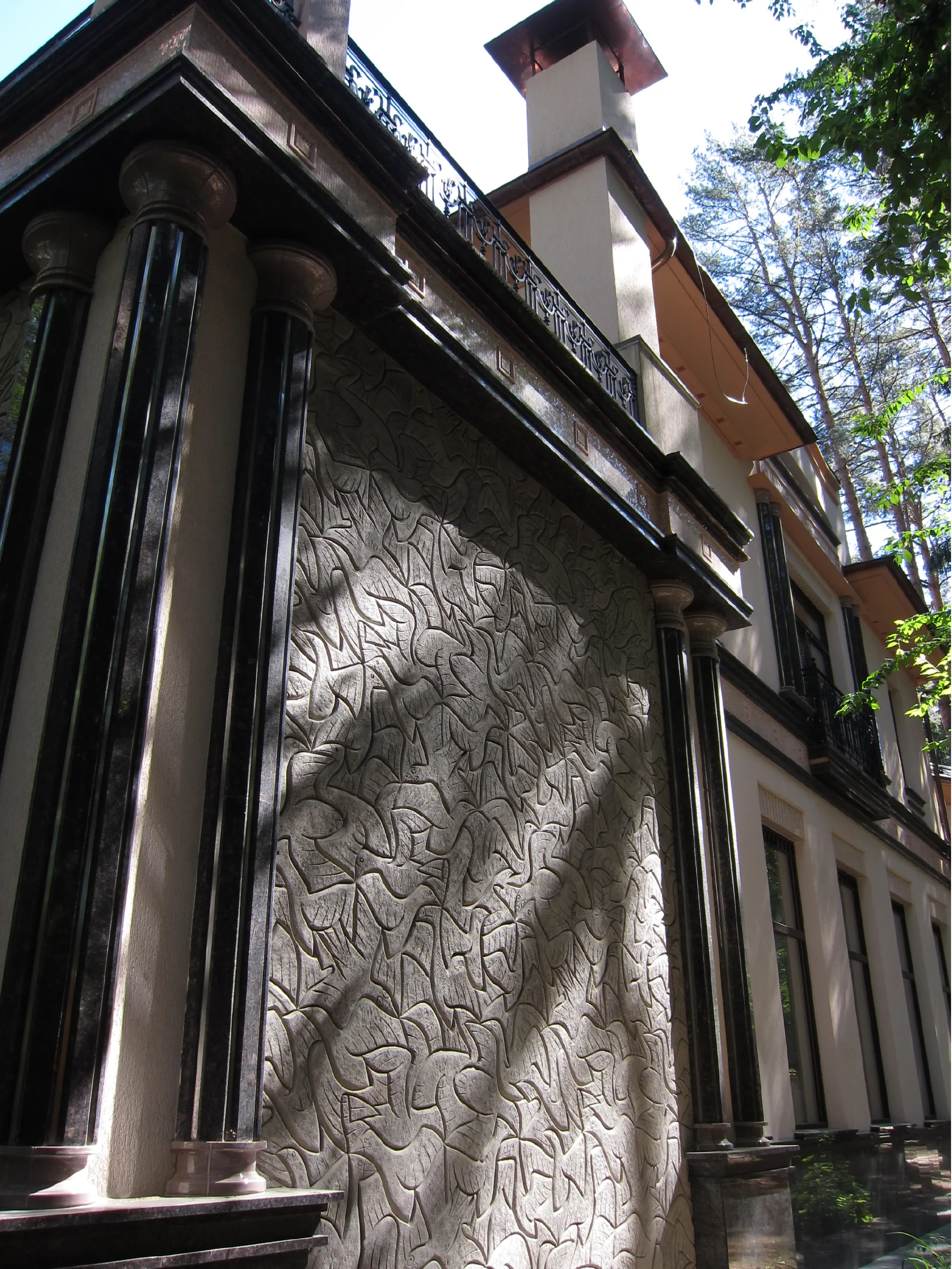 Частная резиденция, "Инесс"