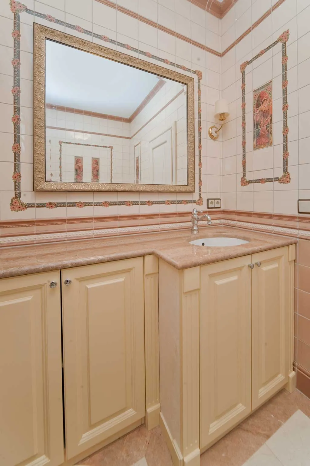 Частные апартаменты, "Цветной бульвар"