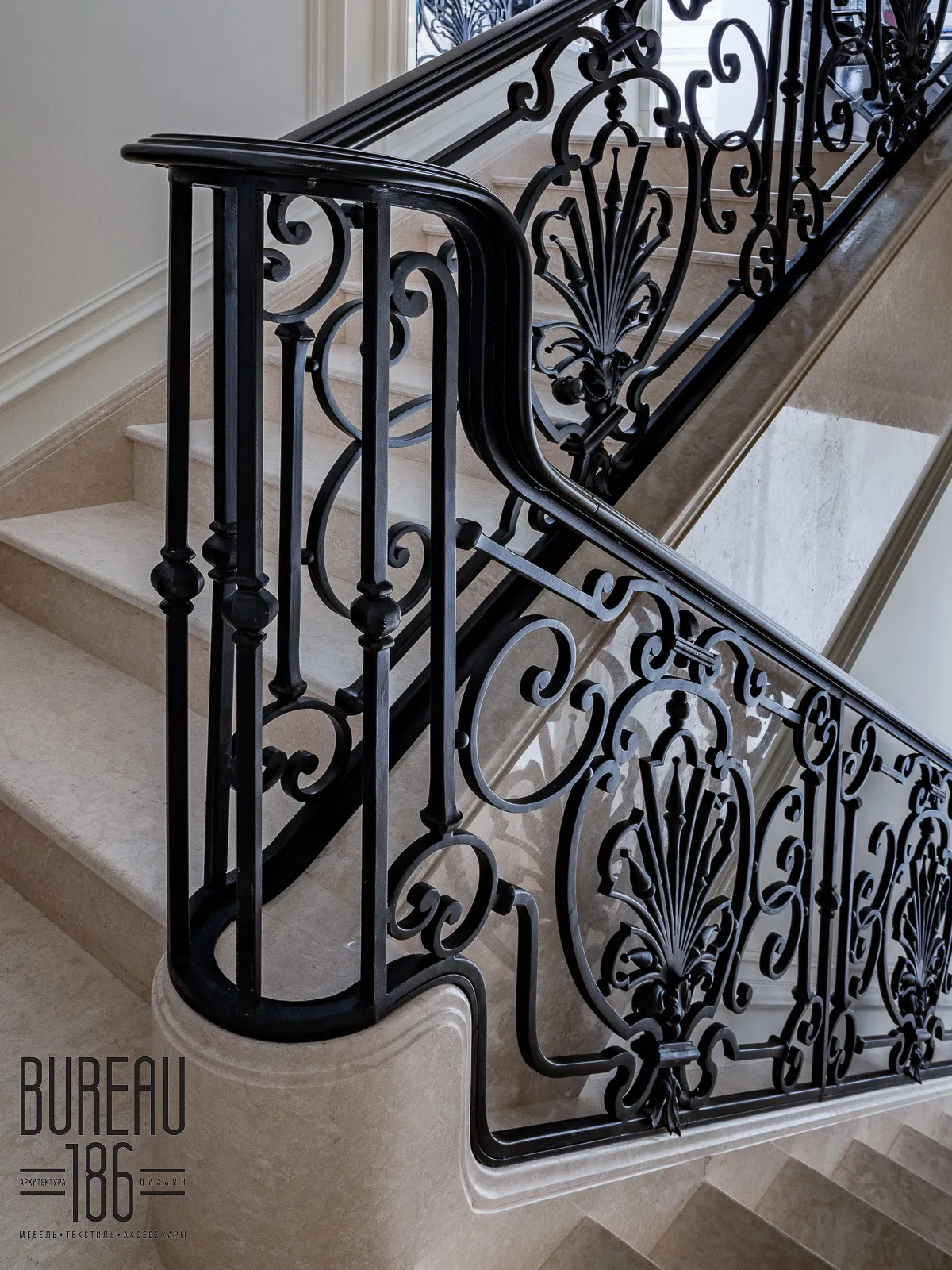 Частные апартаменты, "Ломоносовский"