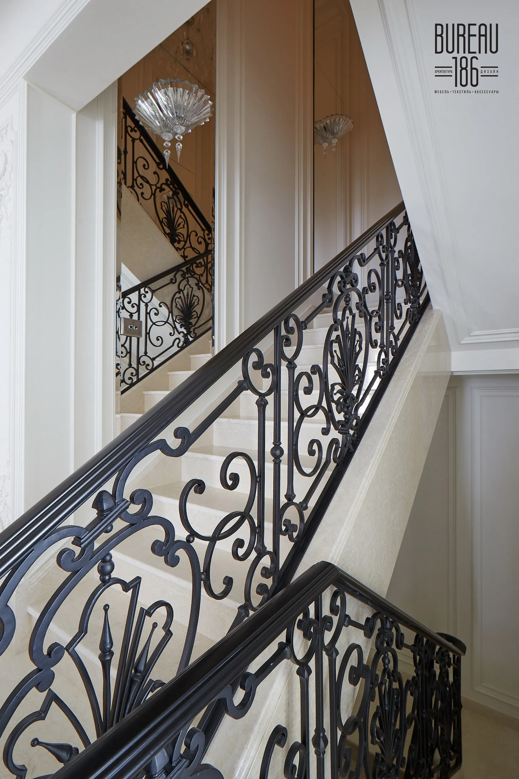 Частные апартаменты, "Ломоносовский"