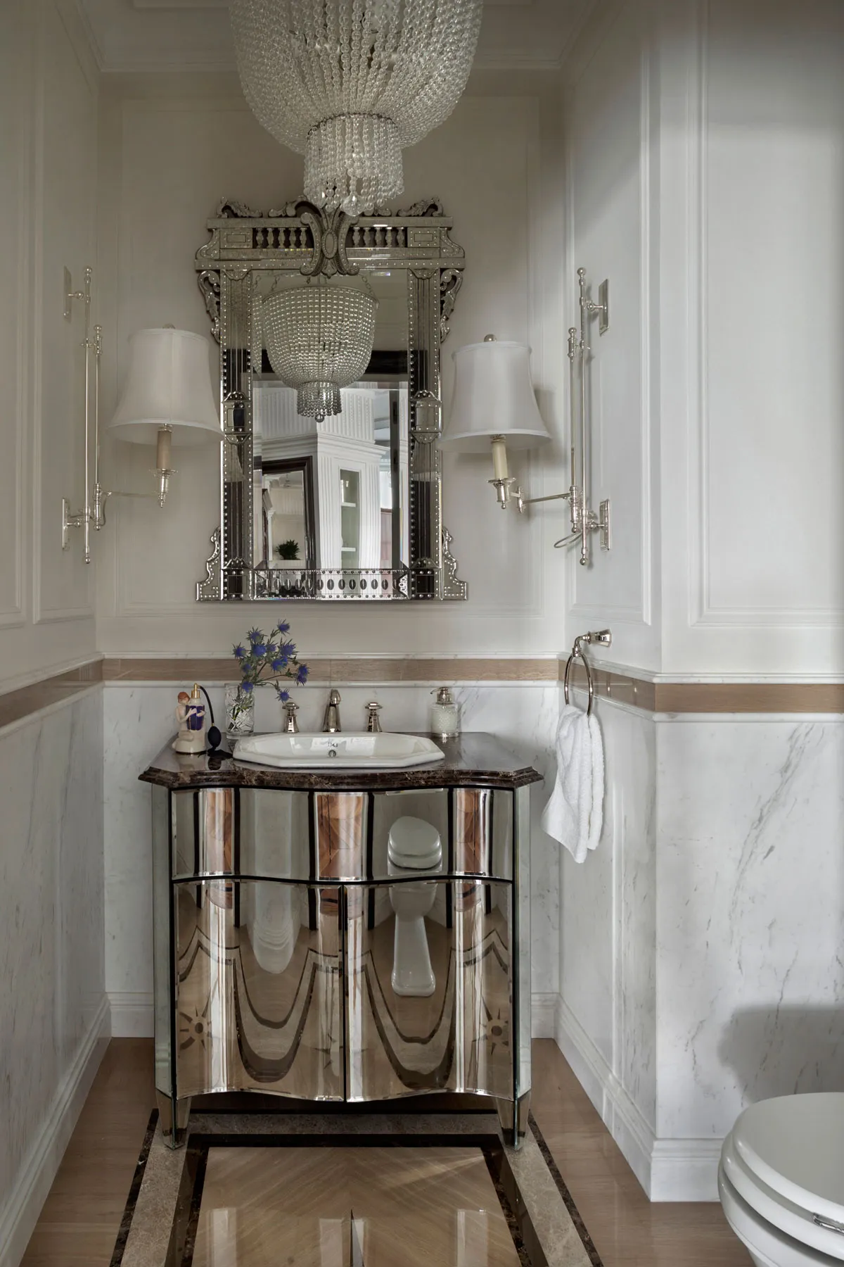 Частные апартаменты, "Нежин"