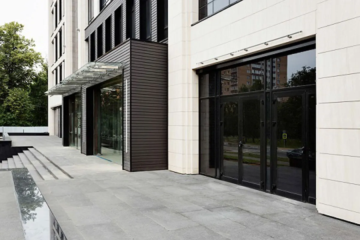 Офисный центр, "WestEast"