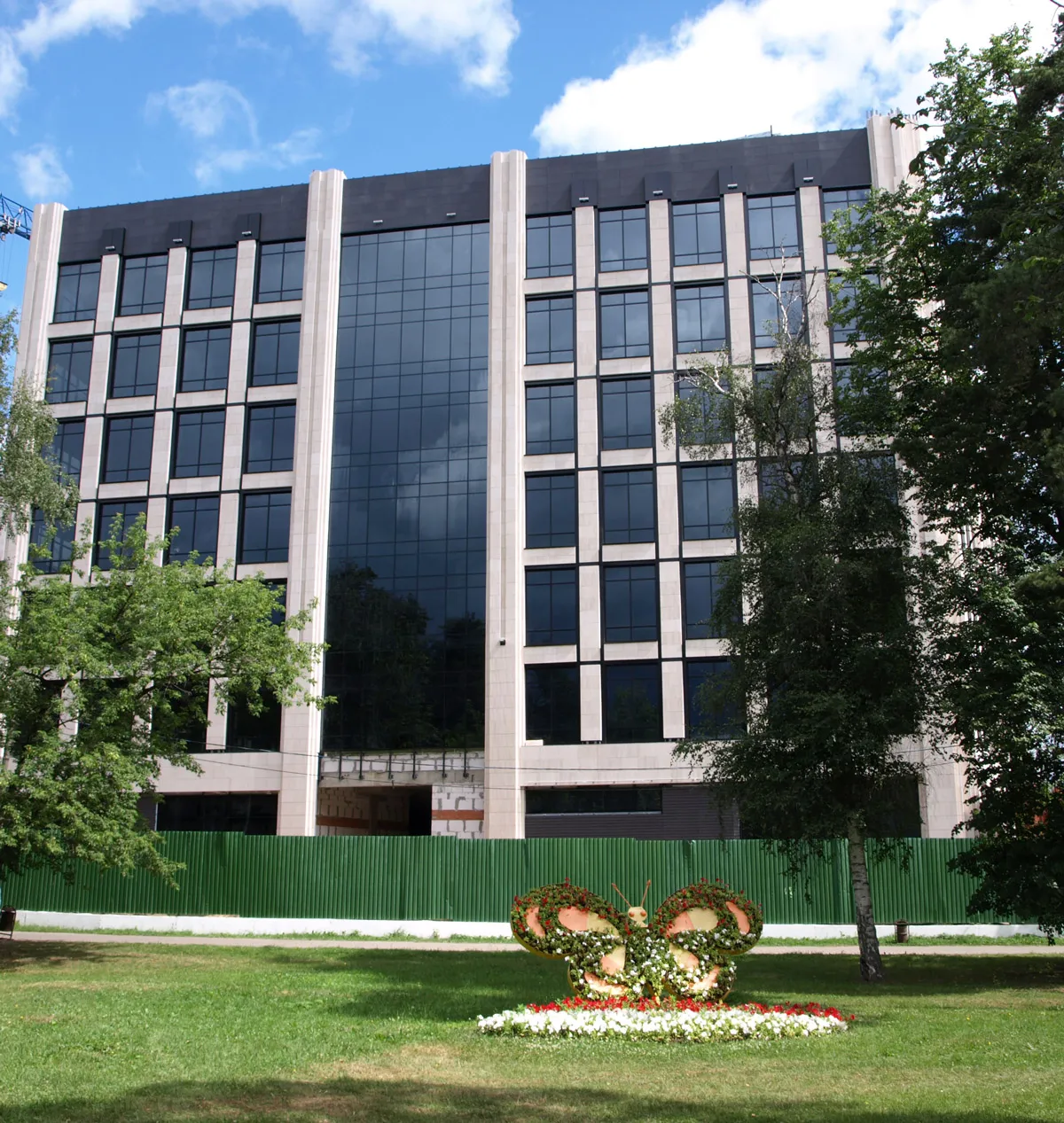 Офисный центр, "WestEast"