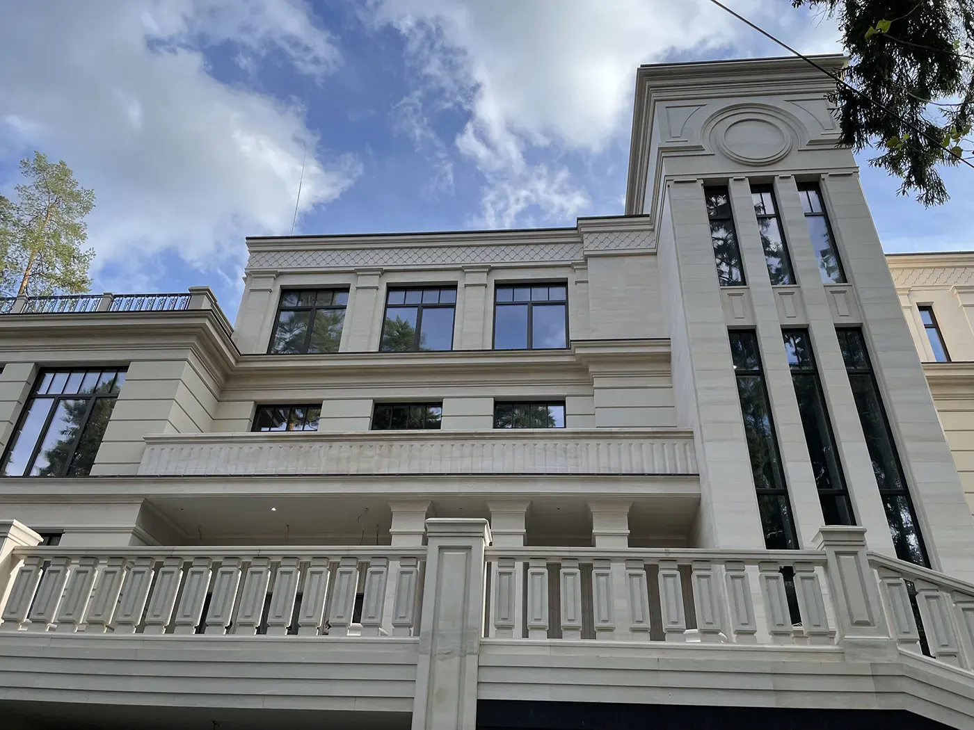 Частная резиденция, "Жуковка"