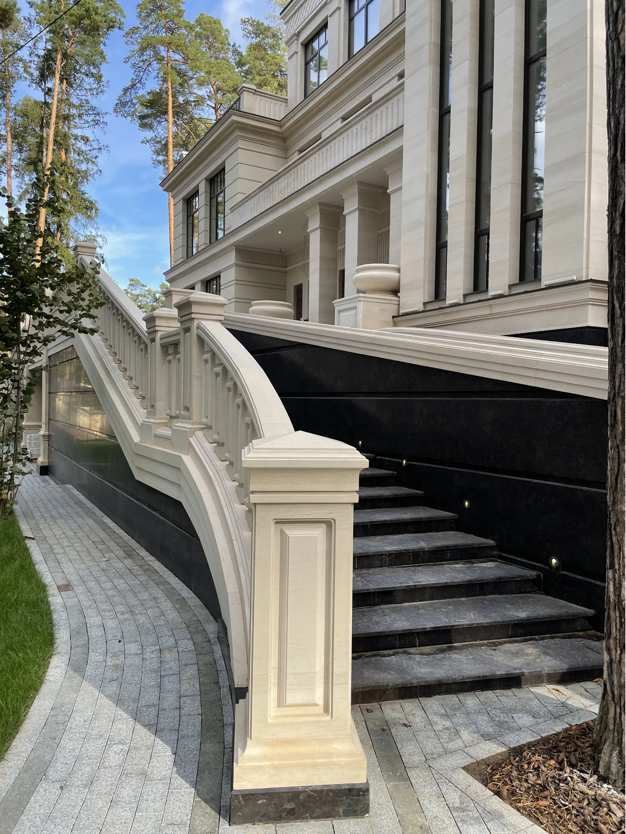 Частная резиденция, "Жуковка"