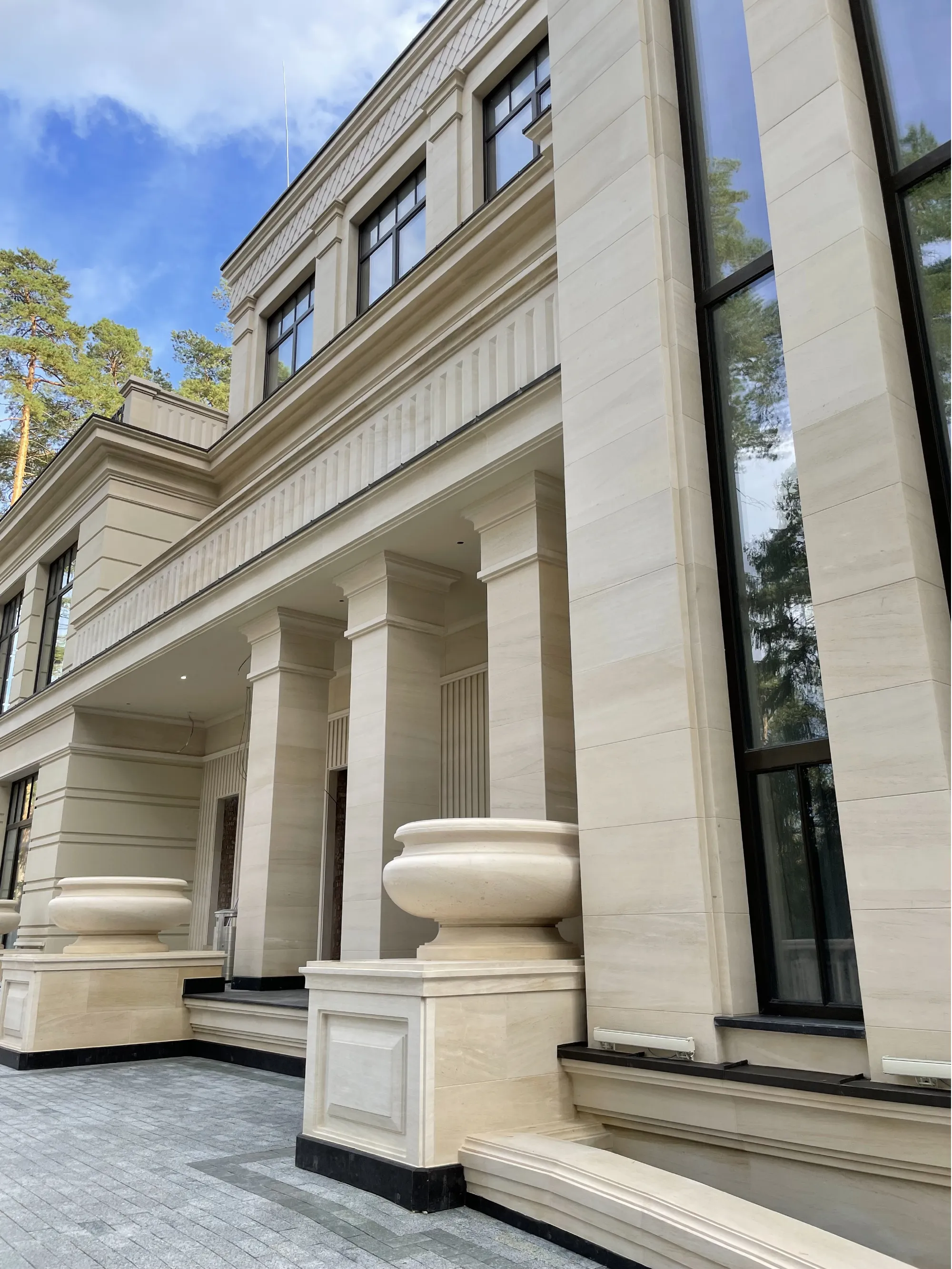 Частная резиденция, "Жуковка"