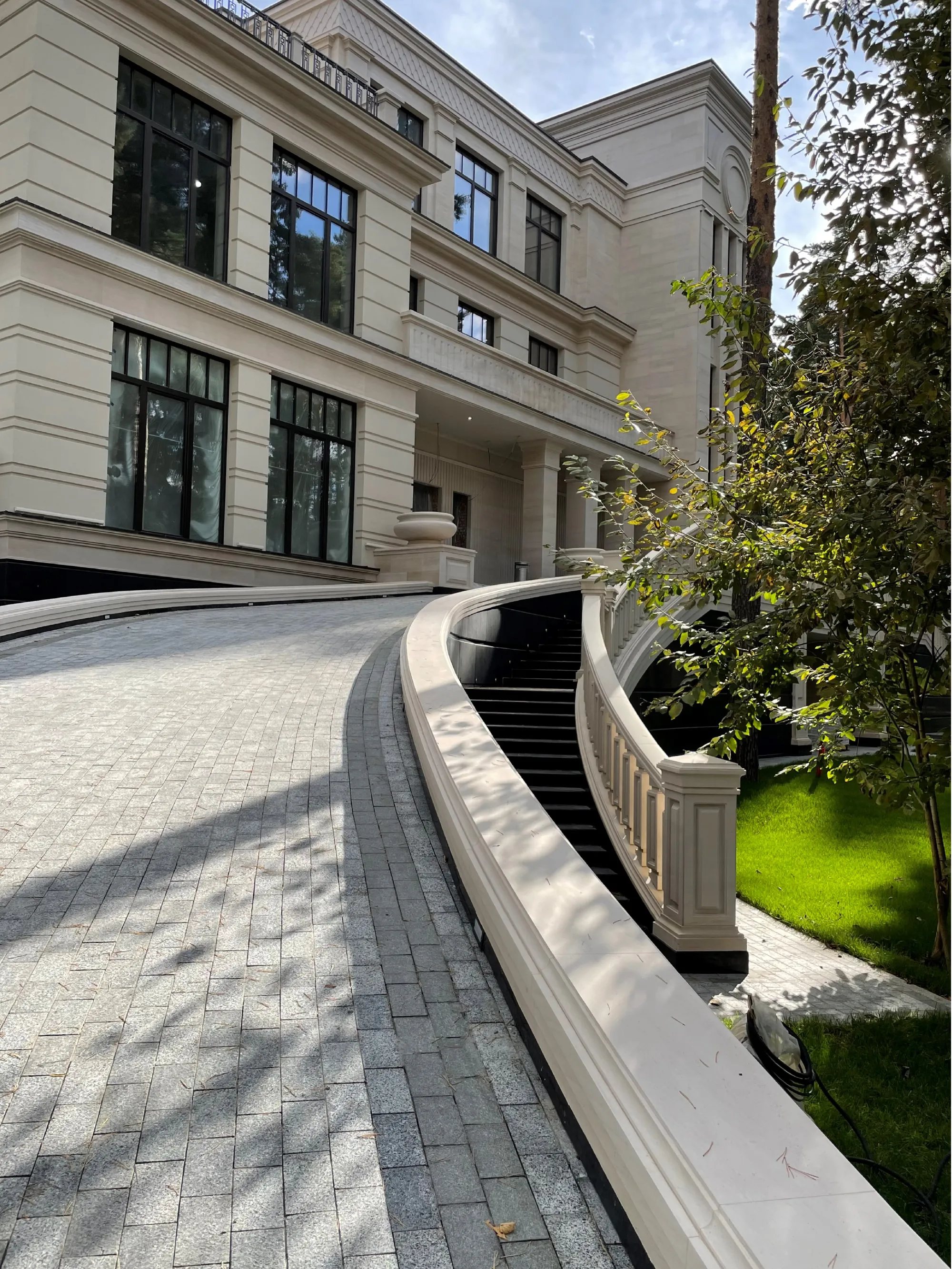 Частная резиденция, "Жуковка"