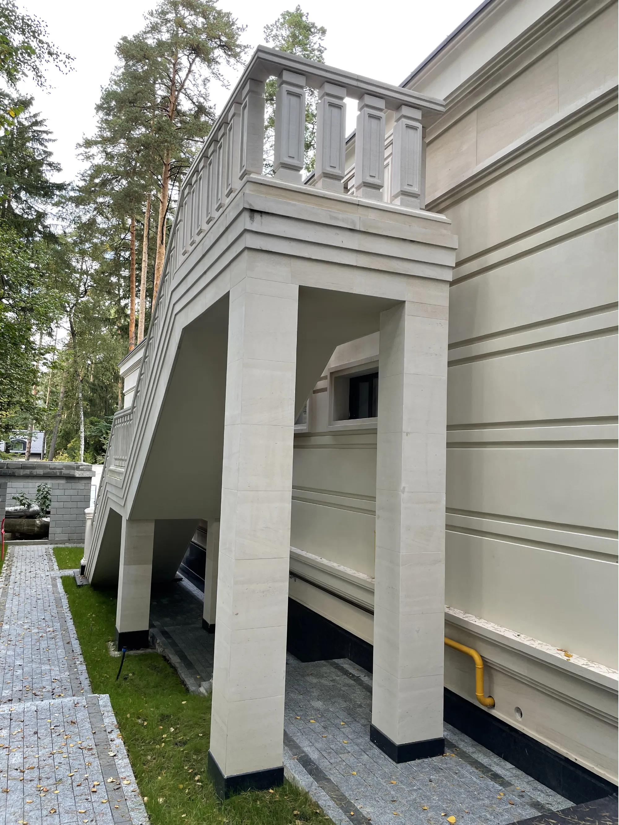 Частная резиденция, "Жуковка"